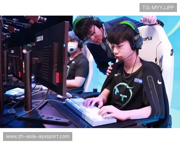 TL教练组战术调整初见成效，tt教练