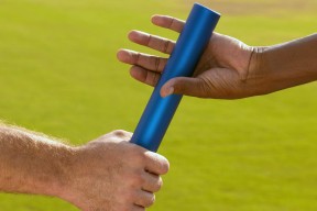 爱游戏电竞官网-76人队奋勇突围，冲击更高荣誉，76人队2021