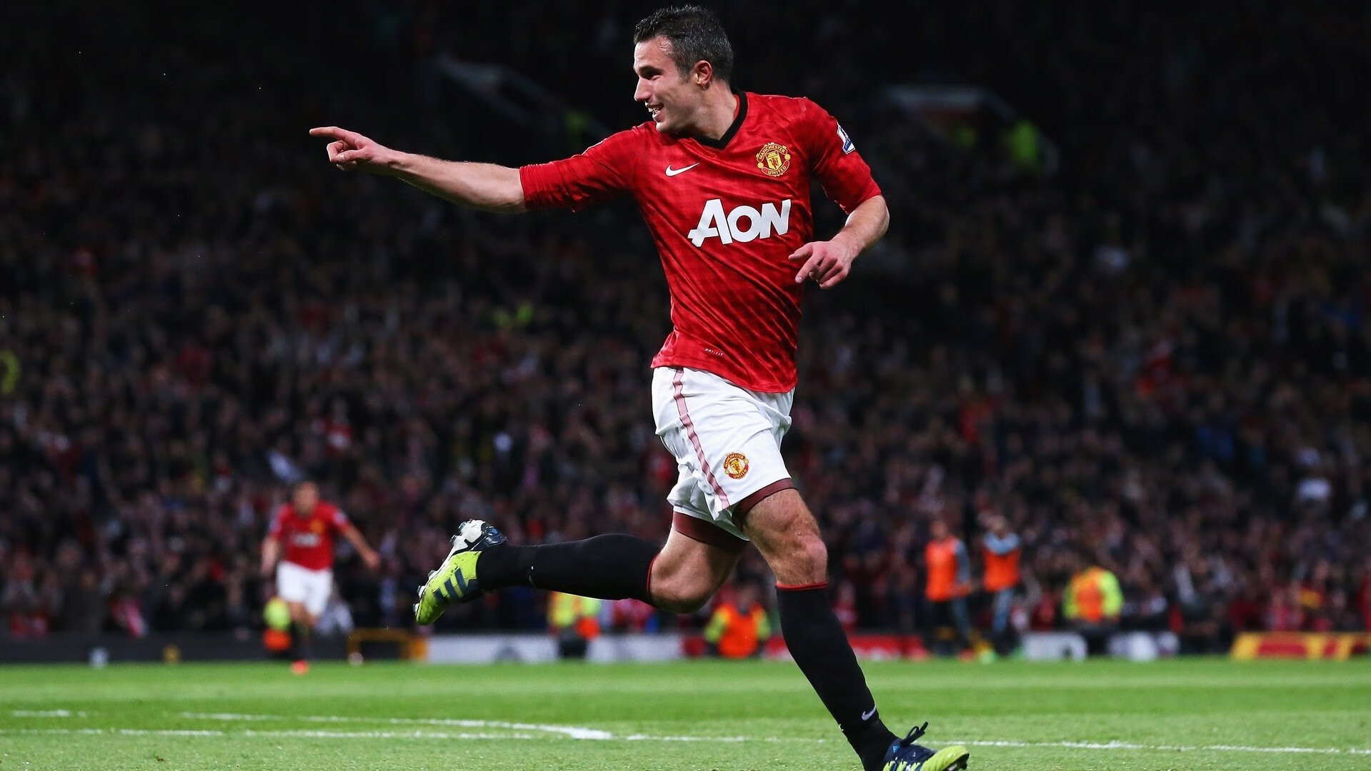 40岁C罗再创神迹：沙特联赛独中两元，助球队登顶！，c罗特辑